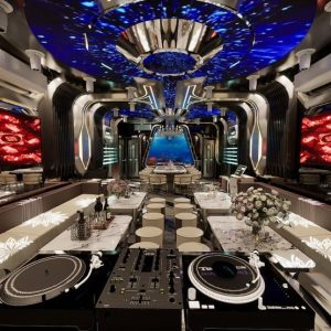 Hạng VIP 4: phòng DJ riêng